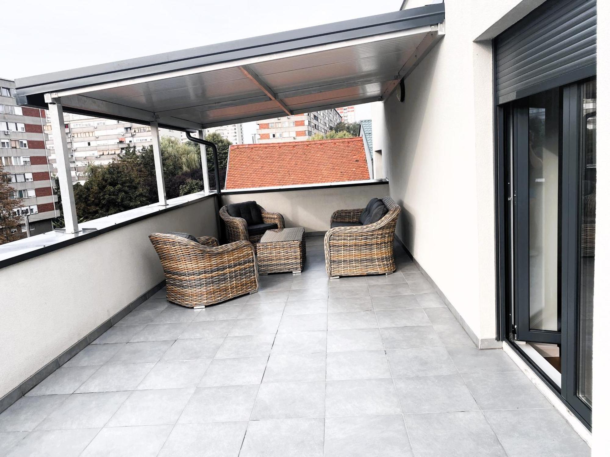 4-Star Zagreb Penthouse Apartamento Exterior foto